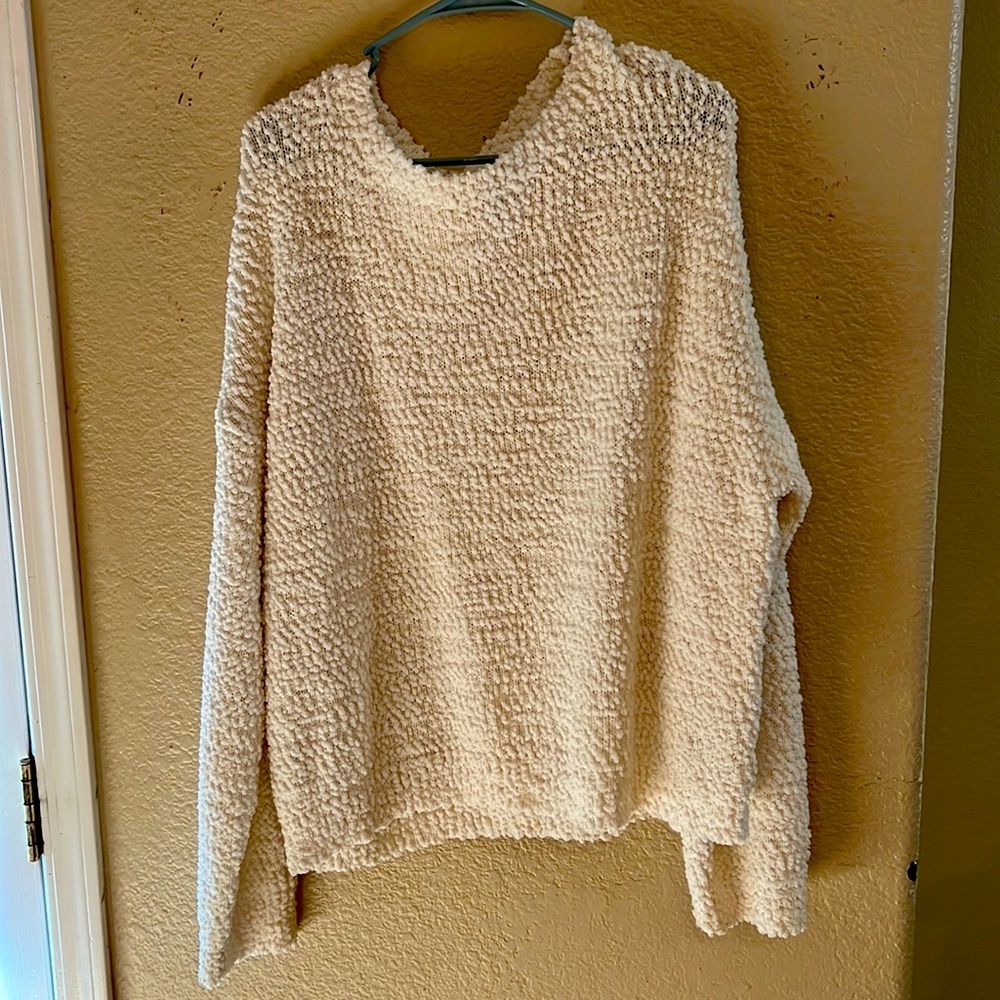 Scoop brand fluffy off white sweater